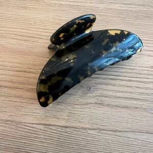 Machete Midi Clip Dark Tortoise